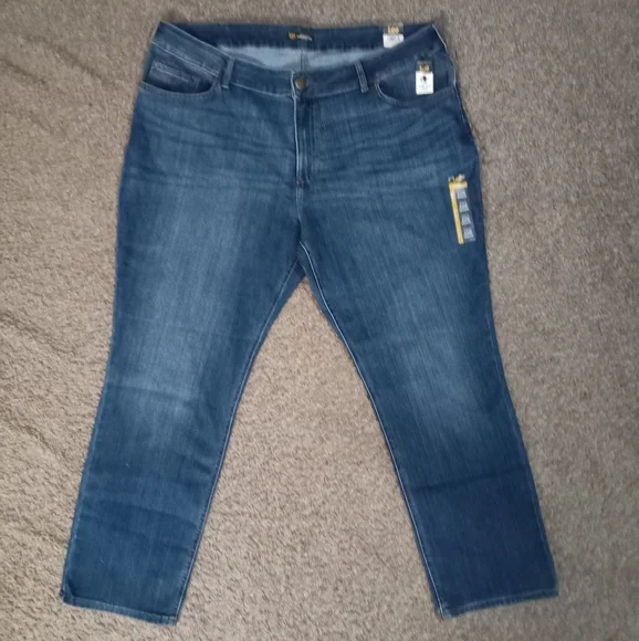 WOMEN PLUS SIZE JEANS SIZE 22W MEDIUM - Picture 2 of 13